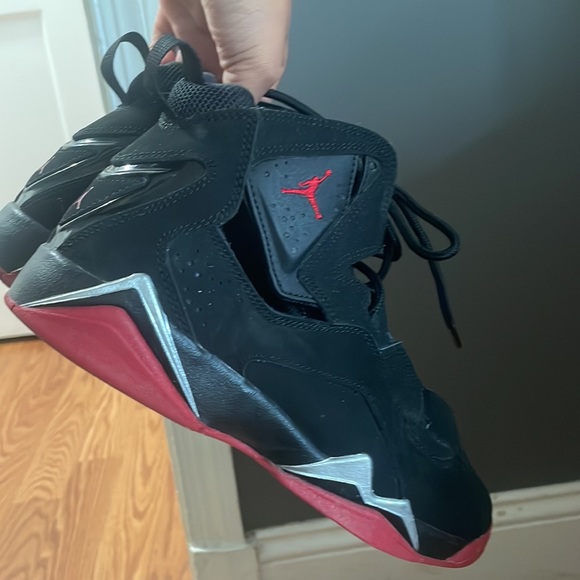 Black Jordan’s - Picture 5 of 5